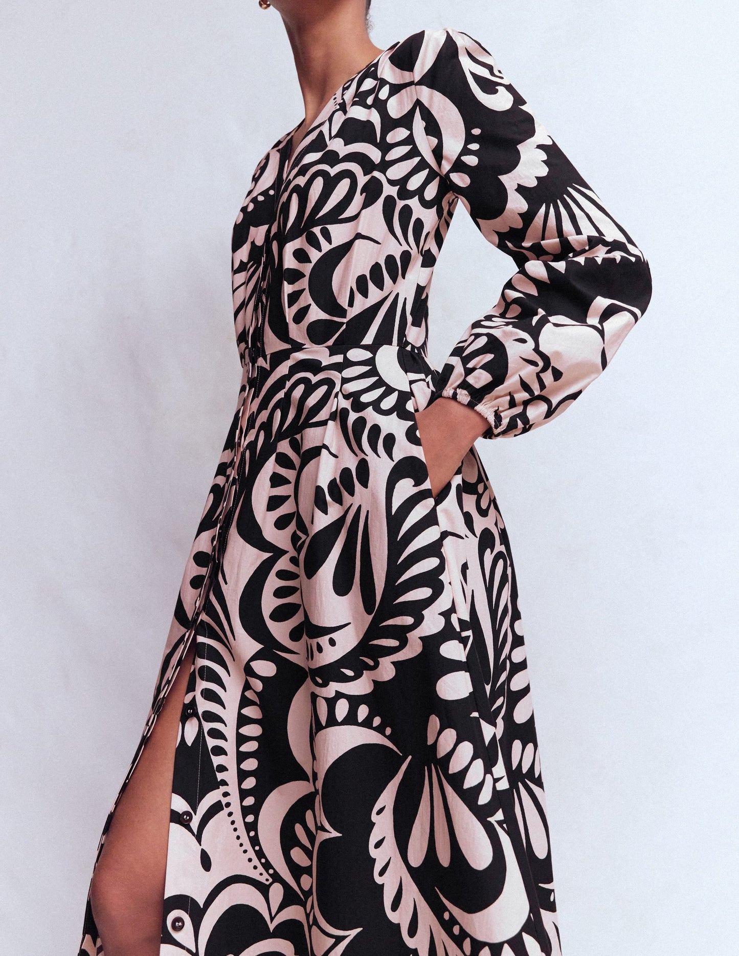 Nicola Cotton Midi Dress-Black, Flourishing Medley